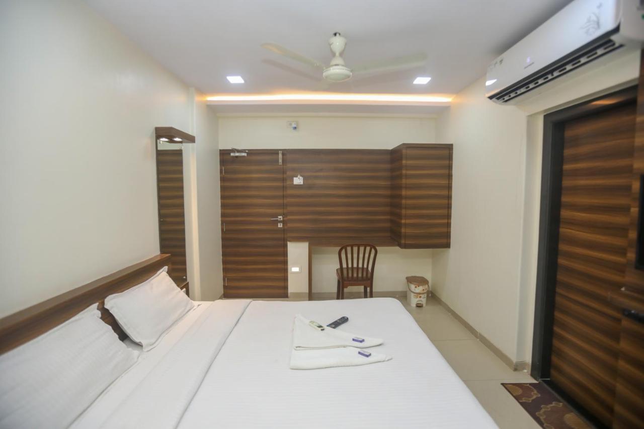 Hotel Mid Town Mumbai Luaran gambar